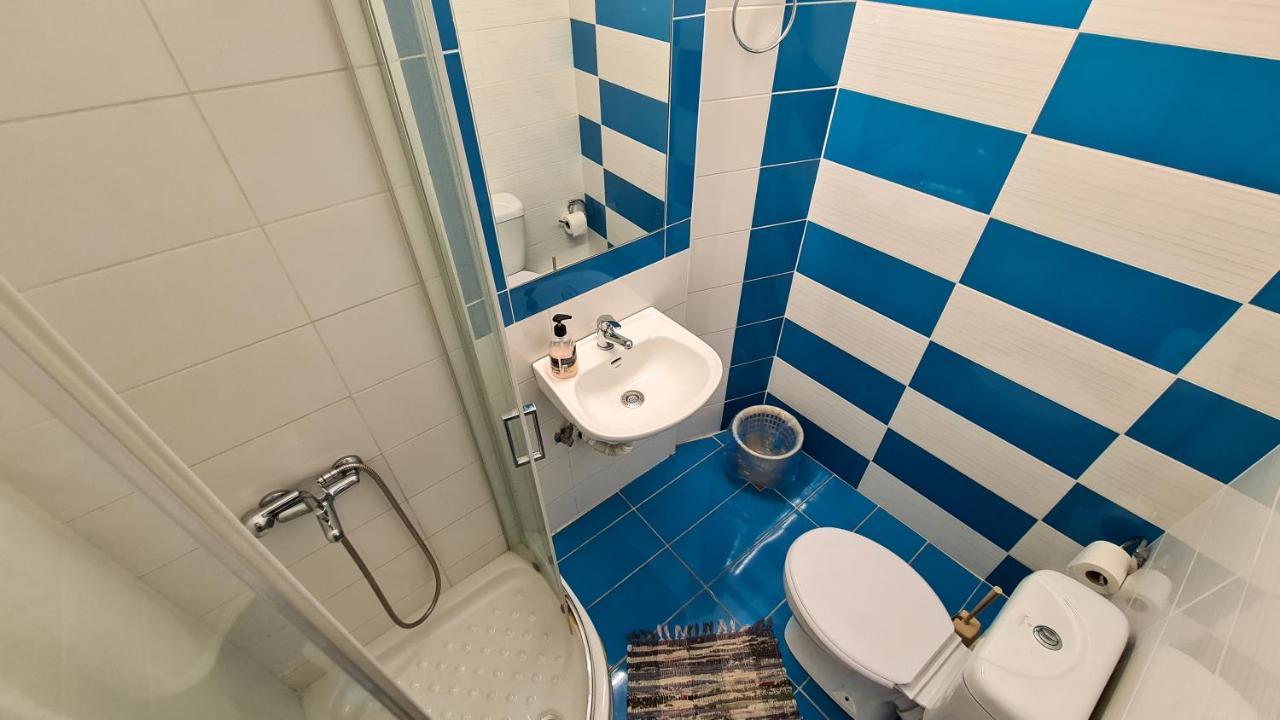 Ιlias Rooms Patras Exterior photo