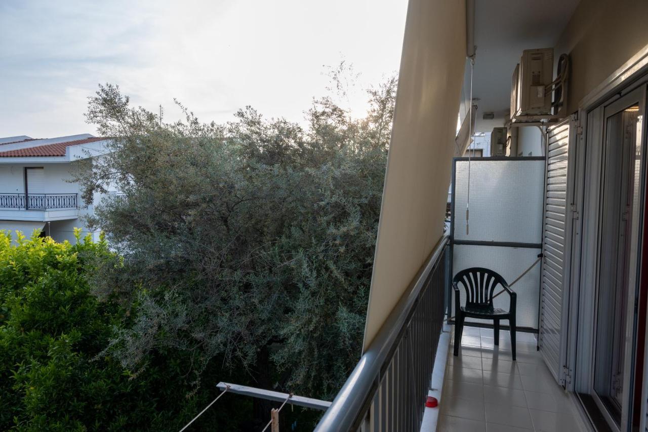Ιlias Rooms Patras Exterior photo