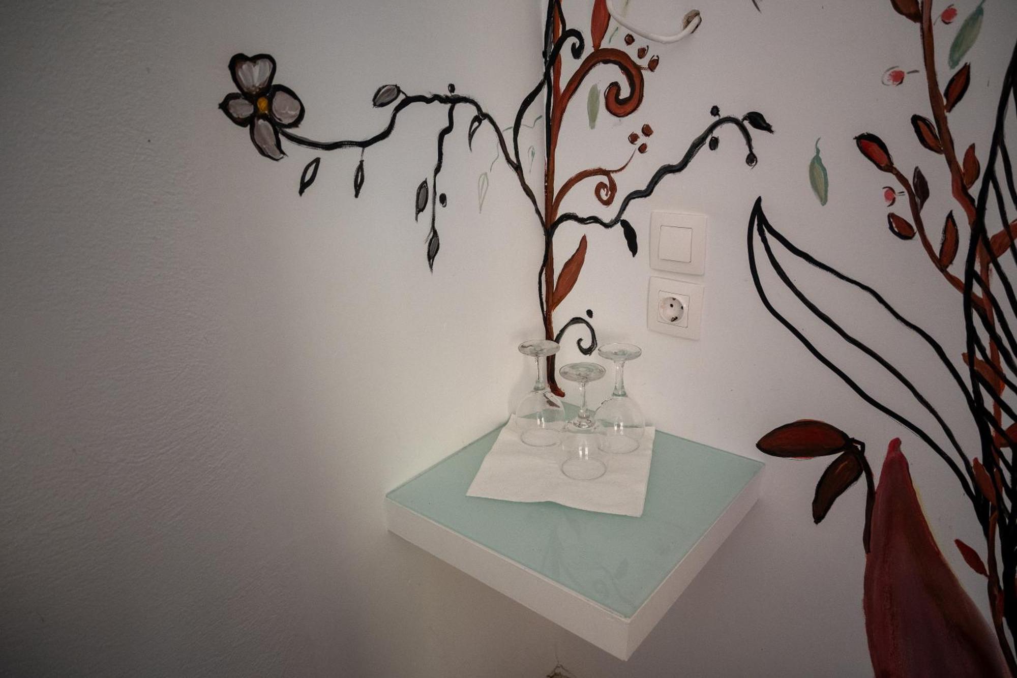 Ιlias Rooms Patras Exterior photo
