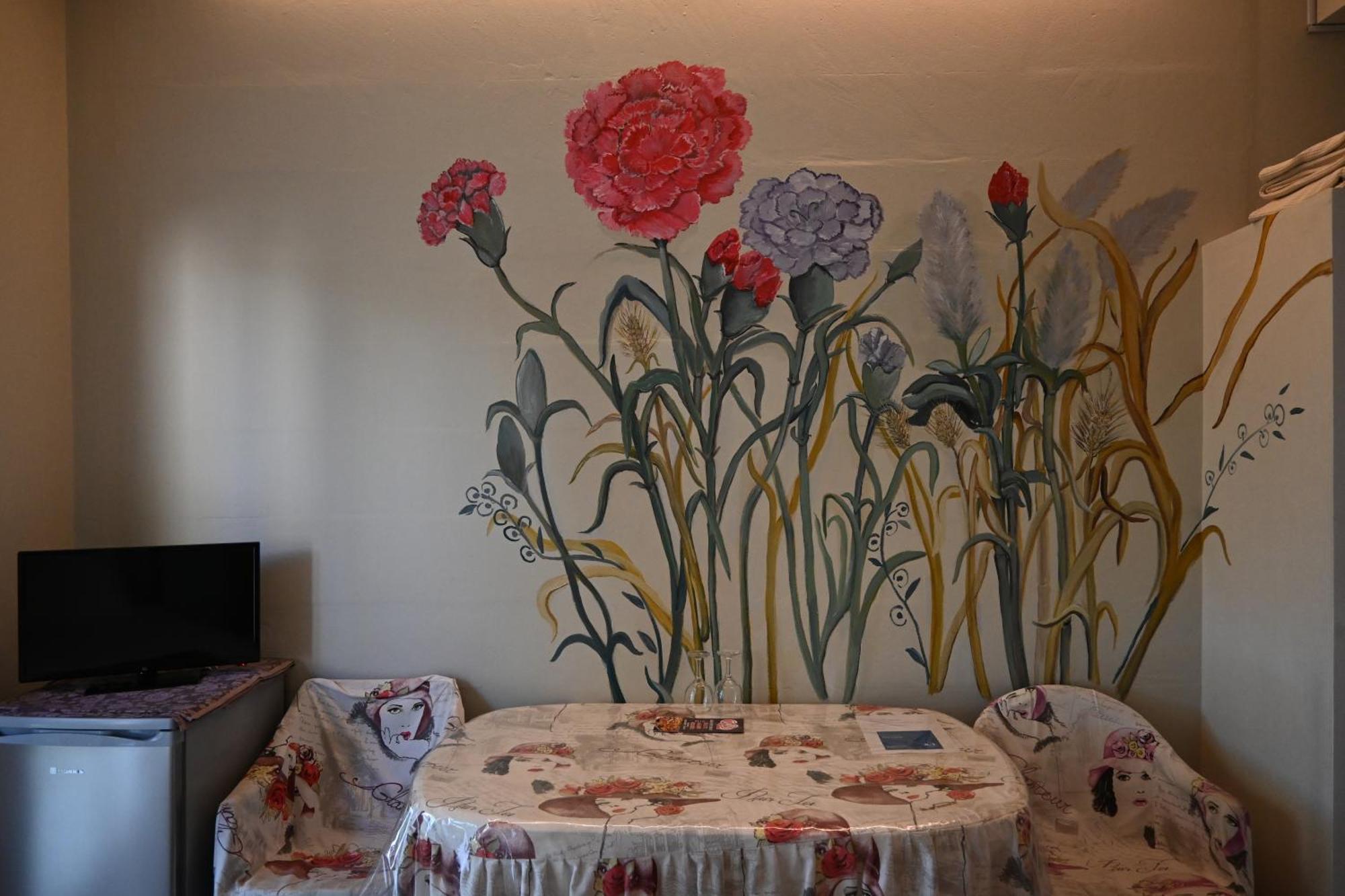 Ιlias Rooms Patras Exterior photo